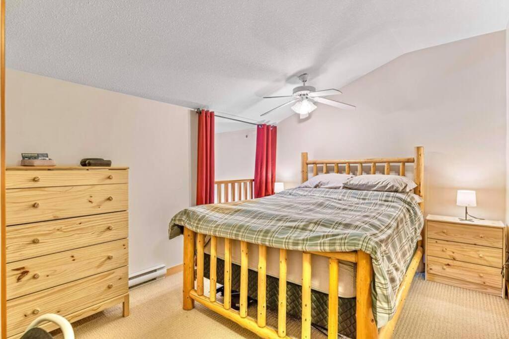Canmore Mountain View Loft Apartment Heated Outdoor Pool Esterno foto