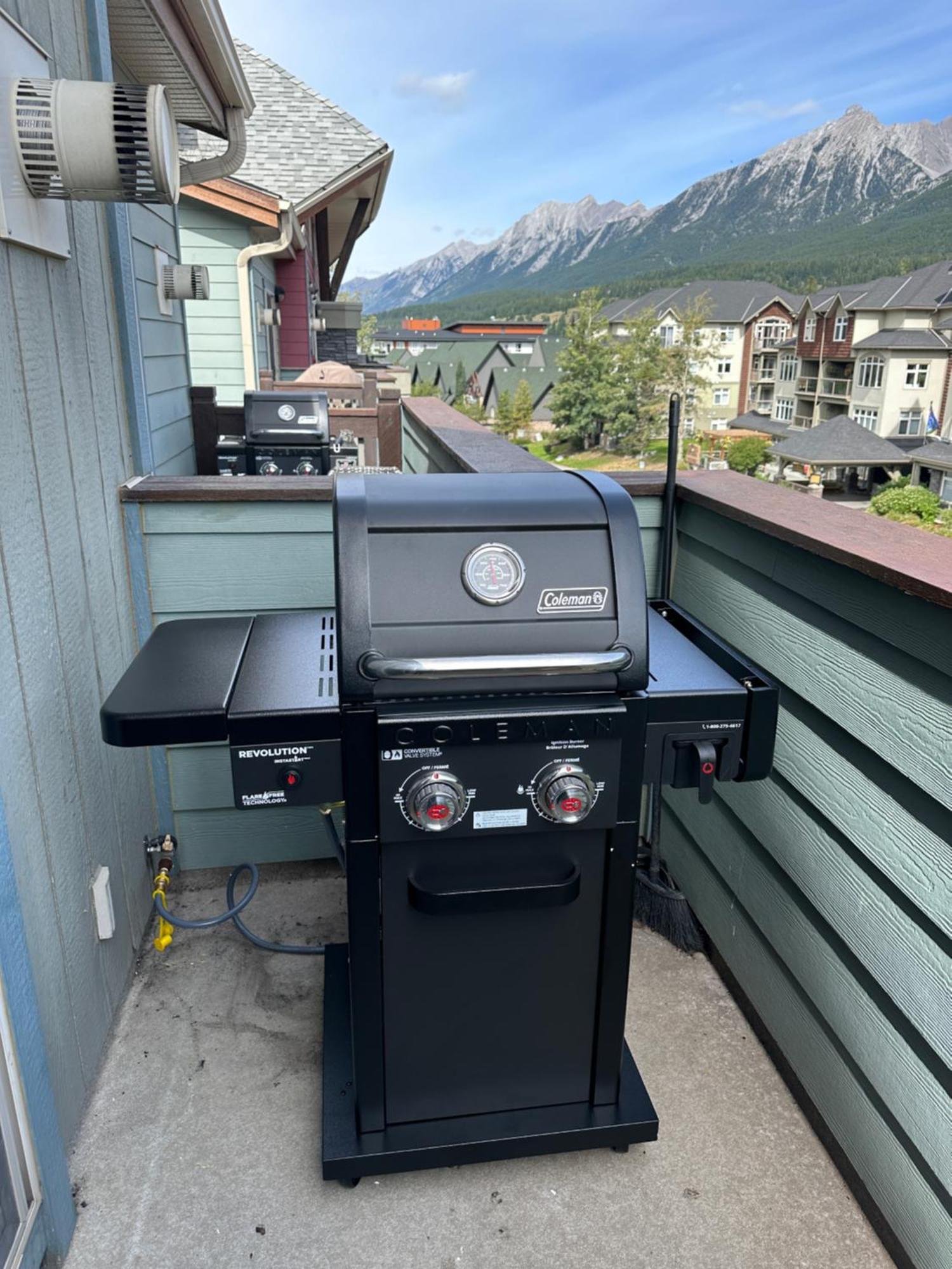 Canmore Mountain View Loft Apartment Heated Outdoor Pool Esterno foto
